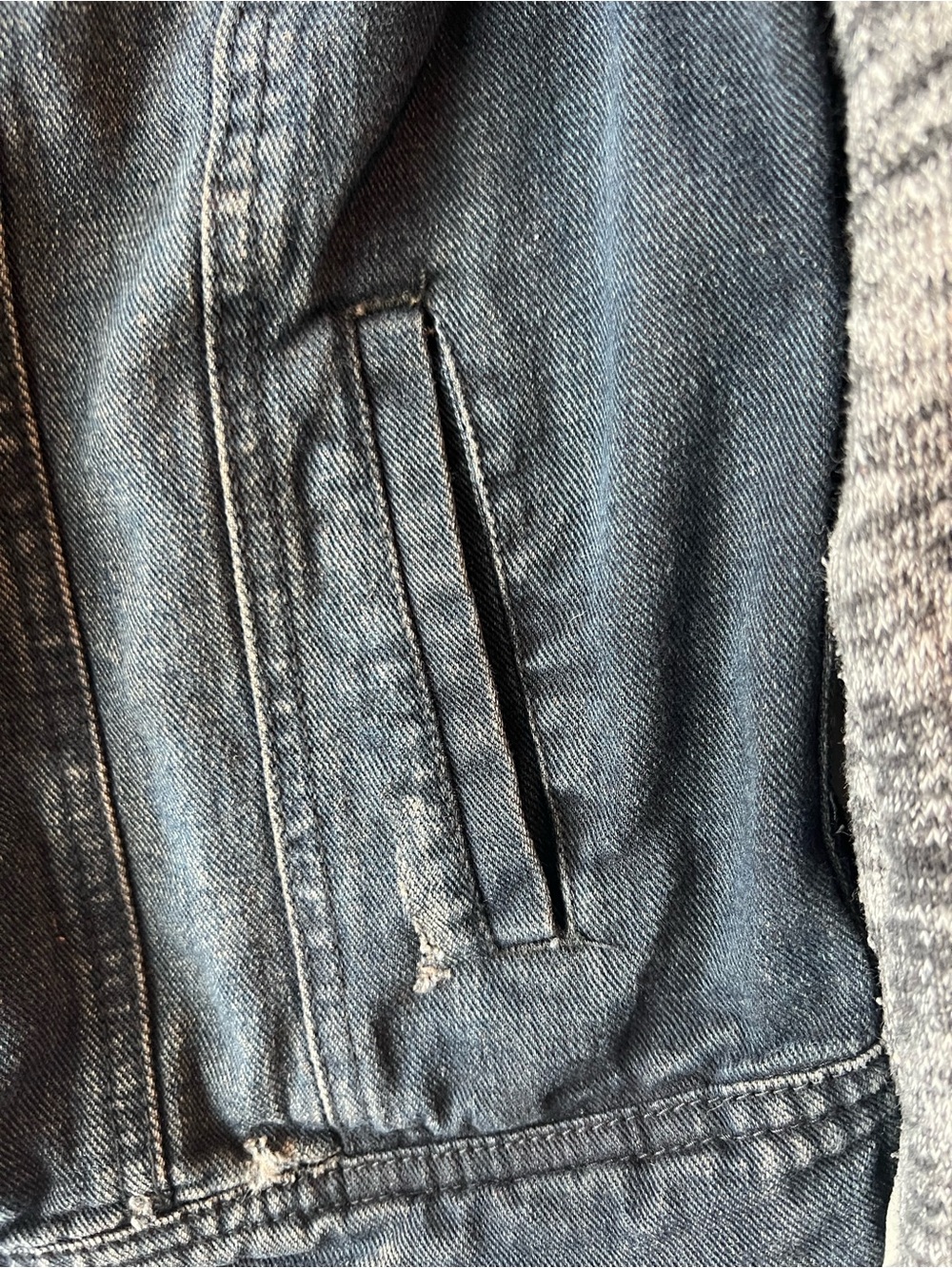 Free People mixes media Hooded Denim Jacket - Gray. XS - Picture 4 of 11